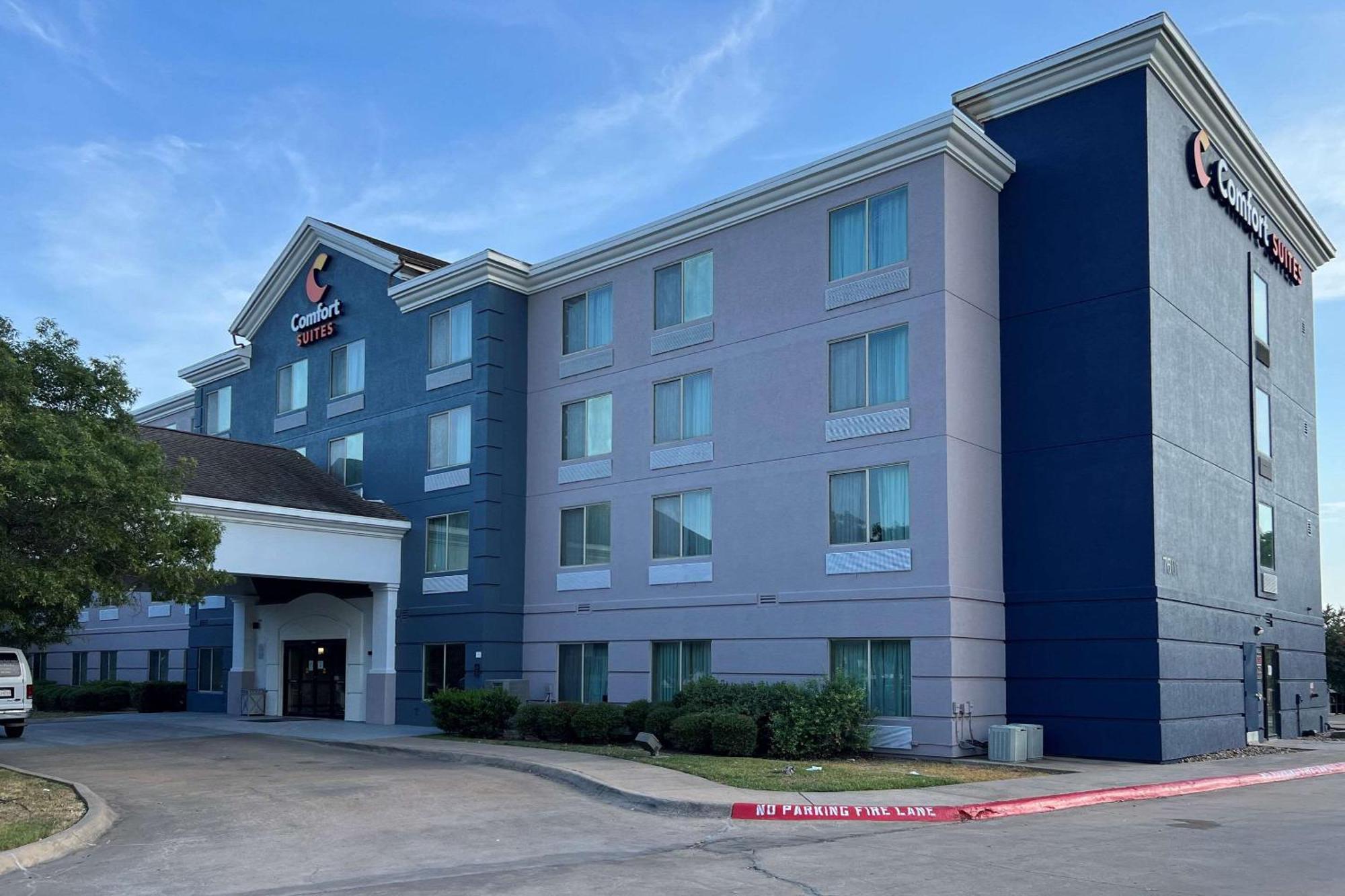 Comfort Suites Austin Airport Exterior foto