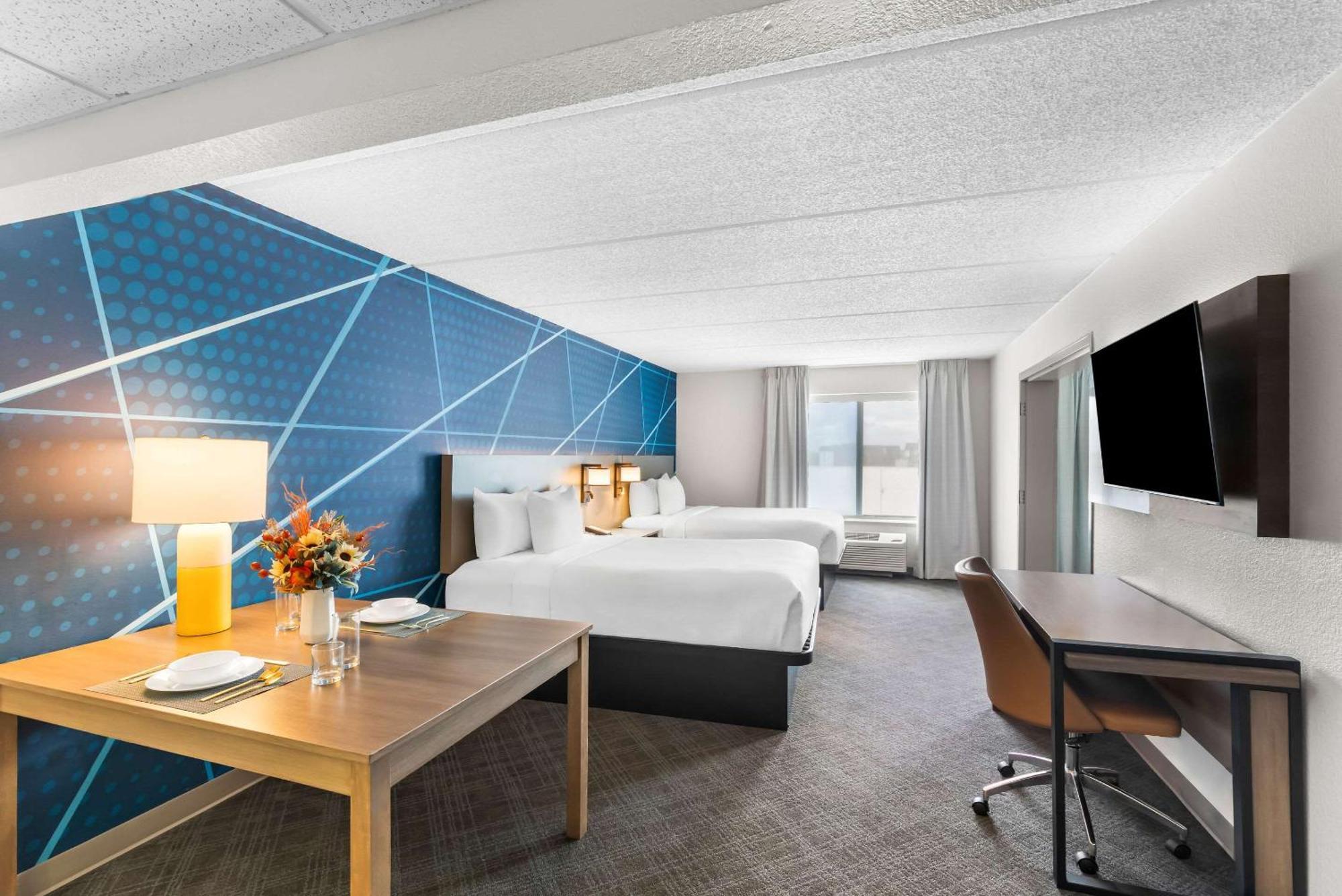 Comfort Suites Austin Airport Exterior foto
