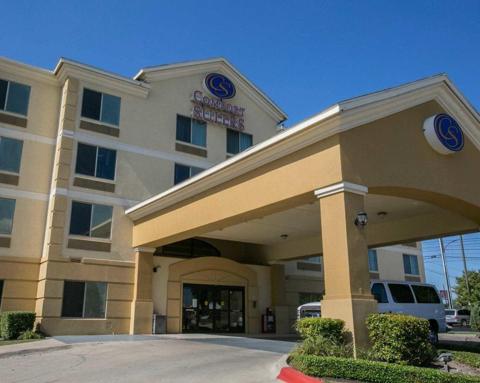 Comfort Suites Austin Airport Exterior foto